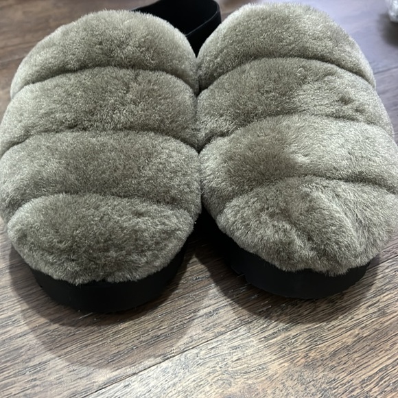 UGG Shoes New Ugg Super Fluff Slipper Size 5 Olive Green Poshmark